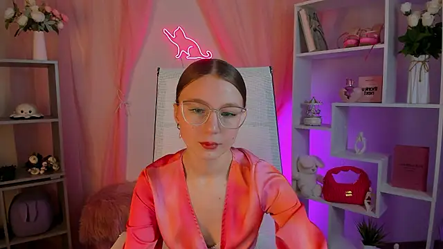 Snapshot of ElliFrankenweenie chatting on March 2, 2026, 9:27 am ElliFrankenweenie online show from March 2, 2026, 9:27 am