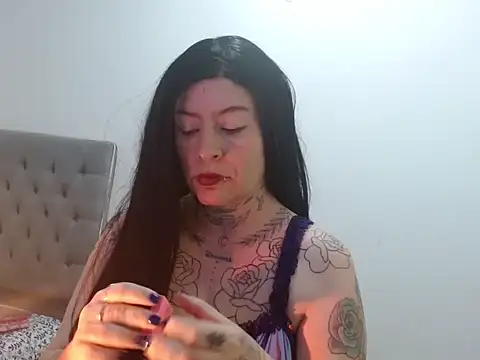 mia vantt online show from February 22, 2026, 2:41 pm