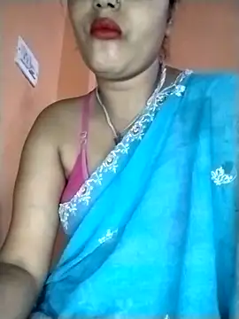 Nency Love143 online show from April 19, 2026, 5:25 pm