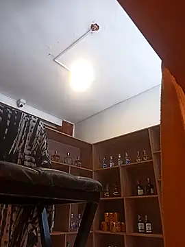 eva vidal  online show from April 9, 2026, 4:57 pm