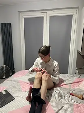 tgirl lilyy online show from February 11, 2026, 8:31 pm