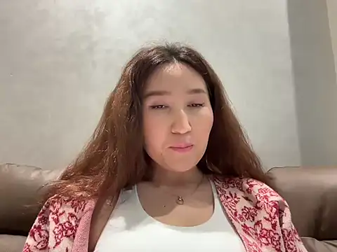 Snapshot of Baraliss chatting on February 16, 2026, 11:53 am Baraliss online show from February 16, 2026, 11:53 am