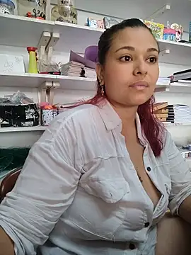Snapshot of haffsa__ chatting on May 26, 2026, 12:03 pm haffsa online show from May 26, 2026, 12:03 pm