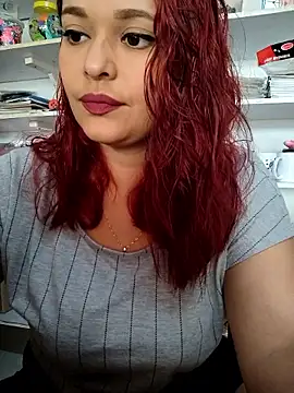 Snapshot of haffsa__ chatting on May 5, 2026, 1:03 pm haffsa online show from May 5, 2026, 1:03 pm