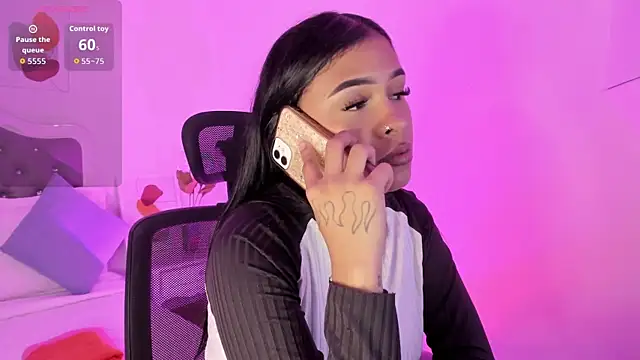 Aisha Haddad online show from February 13, 2026, 2:28 pm