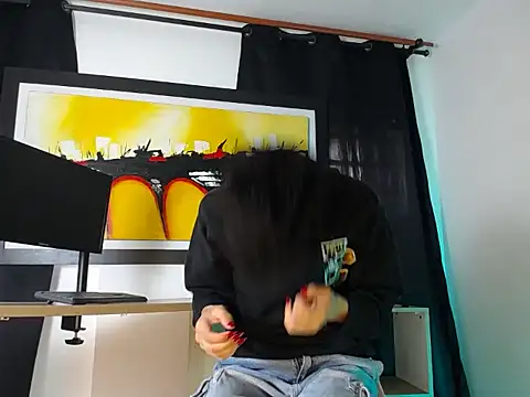 jullian ricci online show from March 3, 2026, 7:43 pm