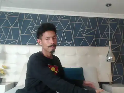 NoaahTylor online show from February 14, 2026, 6:41 pm