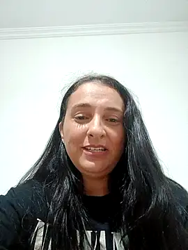 luamel2126 online show from February 11, 2026, 1:27 am