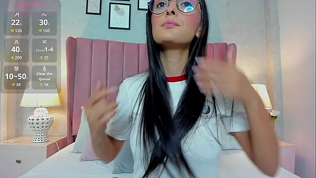 Snapshot of NataliaRivera_ chatting on February 17, 2026, 7:44 pm NataliaRivera online show from February 17, 2026, 7:44 pm