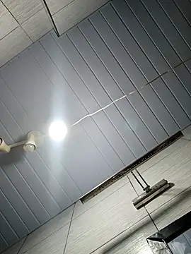 CosmoLopes online show from April 17, 2026, 11:07 pm