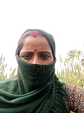 Pallavi hote online show from February 19, 2026, 5:26 am