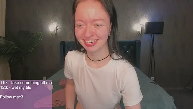 Snapshot of casey_blush chatting on February 27, 2026, 7:35 pm casey blush online show from February 27, 2026, 7:35 pm