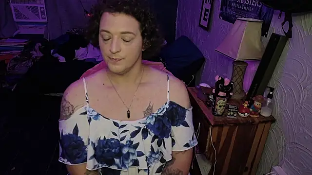 Abagail soft online show from May 5, 2026, 1:19 am