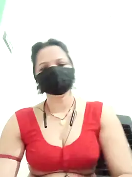 karishma Bhabhi online show from April 28, 2026, 10:14 pm