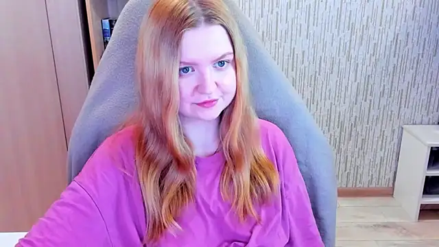 AnitaXVine online show from May 13, 2026, 8:05 pm