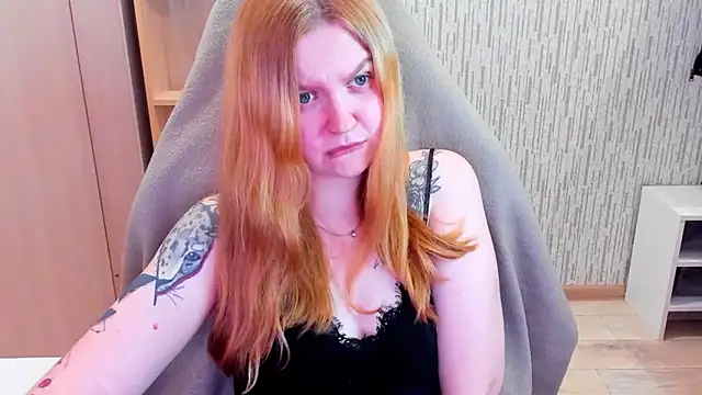 AnitaXVine online show from May 17, 2026, 7:58 pm