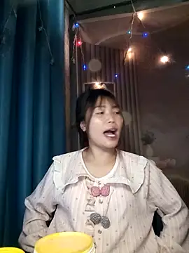 Girl-crazy1 online show from April 5, 2026, 8:21 am