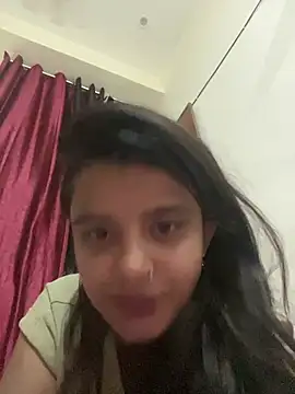 Snapshot of assybauty chatting on August 1, 2026, 8:18 pm assybauty online show from August 1, 2026, 8:18 pm