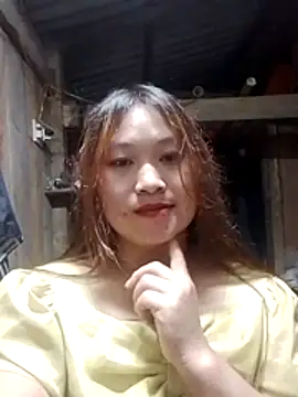 Snapshot of bany-lee chatting on May 2, 2026, 12:54 pm bany-lee online show from May 2, 2026, 12:54 pm