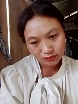 Snapshot of bany-lee chatting on June 20, 2026, 8:08 am bany-lee online show from June 20, 2026, 8:08 am