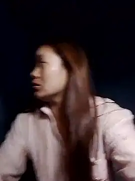 Snapshot of bany-lee chatting on May 3, 2026, 1:25 pm bany-lee online show from May 3, 2026, 1:25 pm