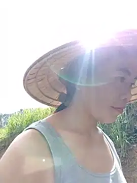 lovely-742 online show from June 25, 2026, 1:36 am