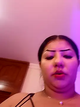 Snapshot of MadelynSmit_ chatting on February 27, 2026, 11:10 am MadelynSmit online show from February 27, 2026, 11:10 am