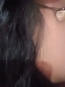 Desi Couple P online show from July 6, 2026, 4:42 pm