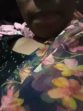 Desi Couple P online show from June 1, 2026, 1:11 pm