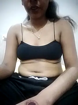 Snapshot of RUHI-24 chatting on March 1, 2026, 5:13 pm RUHI-24 online show from March 1, 2026, 5:13 pm