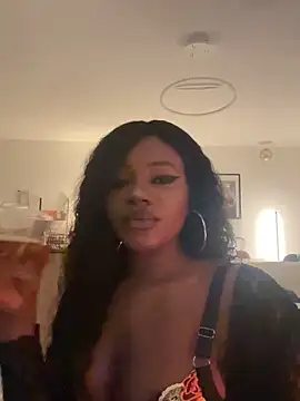 Snapshot of Blackrubiss chatting on February 11, 2026, 8:52 pm Blackrubiss online show from February 11, 2026, 8:52 pm