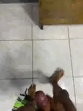 lopes22246 online show from February 11, 2026, 7:03 pm