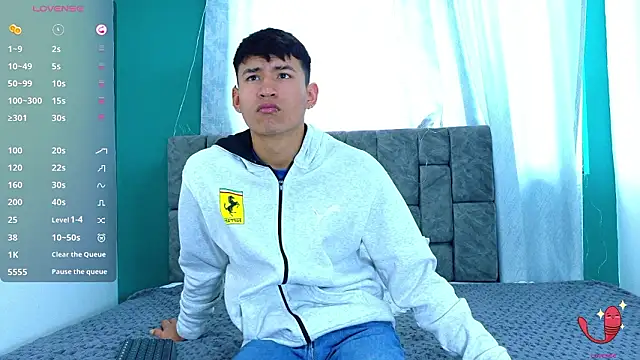 Snapshot of NicolasTorrez chatting on February 12, 2026, 7:46 pm NicolasTorrez online show from February 12, 2026, 7:46 pm