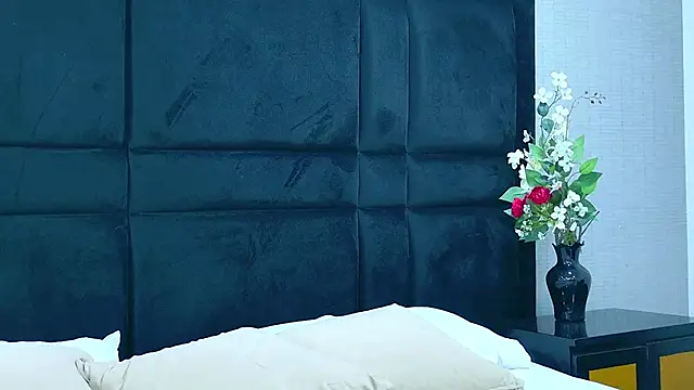 HollyOlson online show from March 16, 2026, 8:00 pm