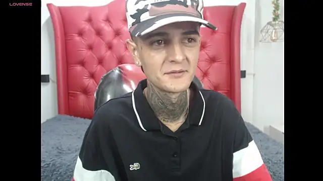 Snapshot of benjamin_anthony chatting on May 30, 2026, 8:03 pm benjamin anthony online show from May 30, 2026, 8:03 pm