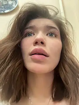 Snapshot of MilliDoll chatting on February 28, 2026, 10:20 pm MilliDoll online show from February 28, 2026, 10:20 pm