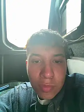 Snapshot of Jhony_rayder chatting on February 18, 2026, 2:24 pm Jhony rayder online show from February 18, 2026, 2:24 pm