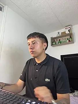 Snapshot of Jhony_rayder chatting on February 23, 2026, 1:51 am Jhony rayder online show from February 23, 2026, 1:51 am