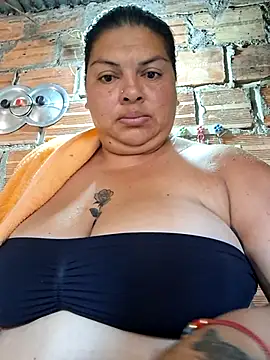 Juli Powl online show from February 26, 2026, 1:33 pm