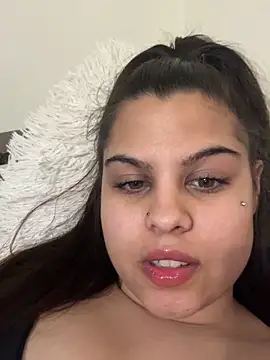 Snapshot of Vivike234 chatting on February 24, 2026, 6:09 pm Vivike234 online show from February 24, 2026, 6:09 pm