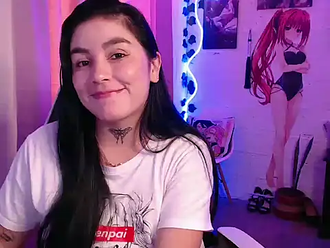 JanineRae online show from February 18, 2026, 7:43 pm