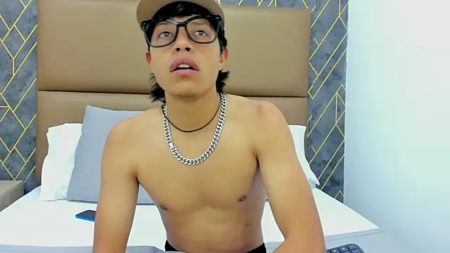 Escanor Hot online show from February 20, 2026, 8:44 pm