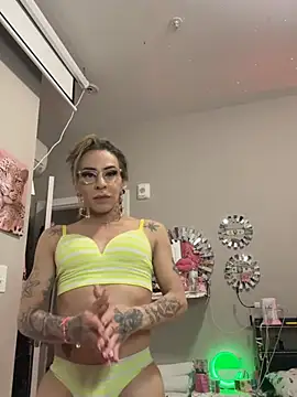SharithDollLatinaTs online show from February 13, 2026, 2:33 am