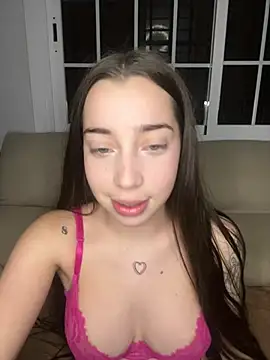 rosemistic online show from April 8, 2026, 11:28 pm