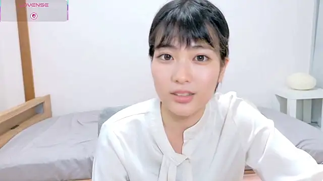 Snapshot of Somi-chan chatting on February 26, 2026, 5:51 am Somi-chan online show from February 26, 2026, 5:51 am