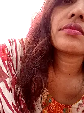 Inaya-97 online show from February 12, 2026, 11:21 am