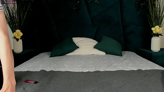 Snapshot of Erick_Wilson chatting on October 29, 2025, 7:40 am Erick Wilson online show from October 29, 2025, 7:40 am