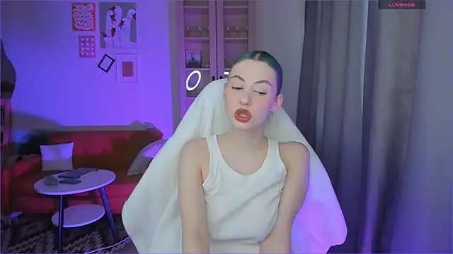 AdeleBabyGirl online show from March 26, 2026, 4:55 am