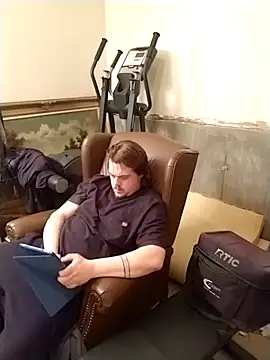 kallme1tee95 online show from March 2, 2026, 11:50 am