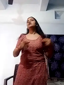 Snapshot of Anushka_Singh0 chatting on February 19, 2026, 4:09 am Anushka Singh0 online show from February 19, 2026, 4:09 am